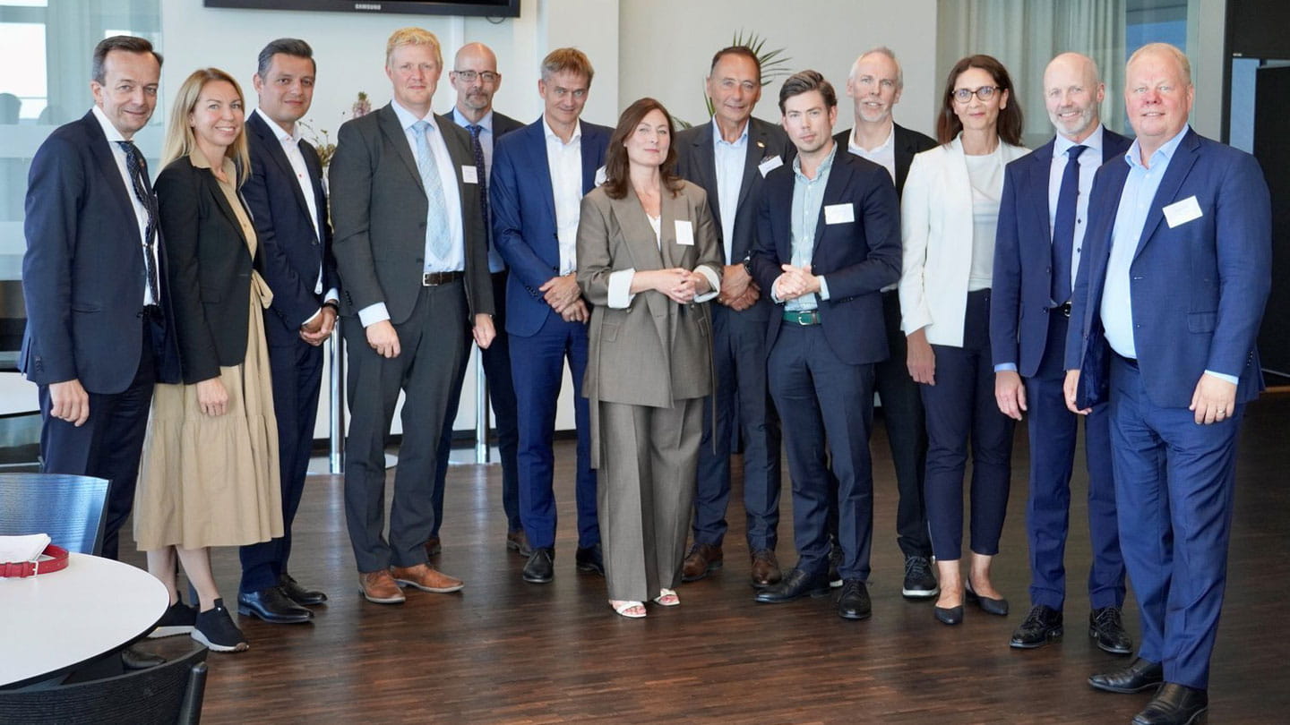 Representanter för Stena Line, DFDS, Ørsted, Liquid Wind, och Göteborgs Hamn träffas i Göteborg den 1 september 2022”